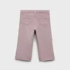 Nahtlose Jeans mit ausgefranstem Saum Nahtlose Jeans mit ausgefranstem Saum