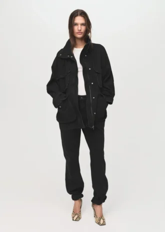 Oversized-Jeansjacke mit Taschen Oversized-Jeansjacke mit Taschen
