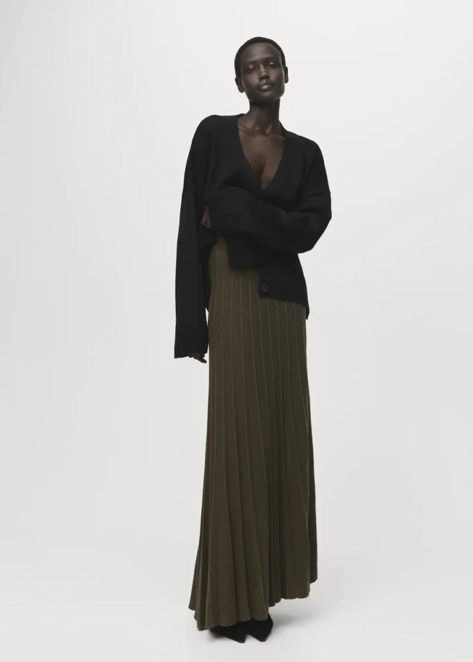 Oversized-Strickjacke mit V-Ausschnitt