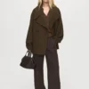 Oversized-Wollmantel mit Maxi-Revers Oversized-Wollmantel mit Maxi-Revers