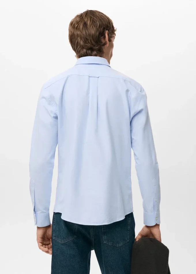 Oxford-Hemd aus 100 % Baumwolle Oxford-Hemd aus 100 % Baumwolle