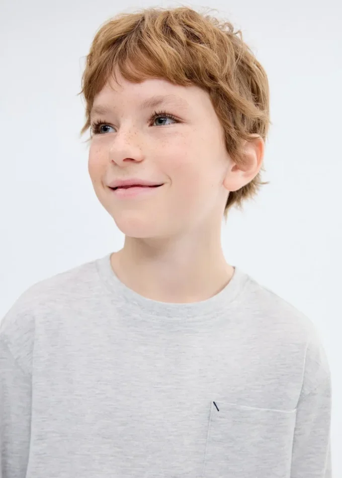 Packung mit karierten Pyjamas Packung mit karierten Pyjamas