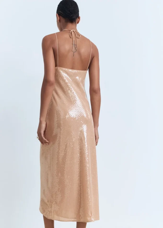 Paillettenbesetztes Neckholder-Kleid Paillettenbesetztes Neckholder-Kleid