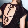 Paillettenkleid mit offenem Rücken Paillettenkleid mit offenem Rücken