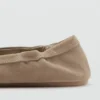 Penny Loafers aus Wildleder Penny Loafers aus Wildleder
