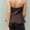 Peplum-Oberteil mit Neckholder Peplum-Oberteil mit Neckholder