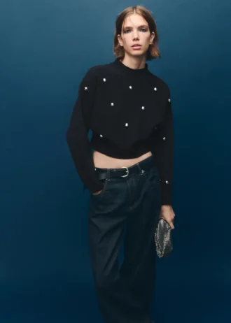 Perkins-Ausschnitt-Pullover mit Kugeln