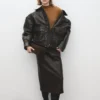 Perkins-Hals-Pullover mit Knopf