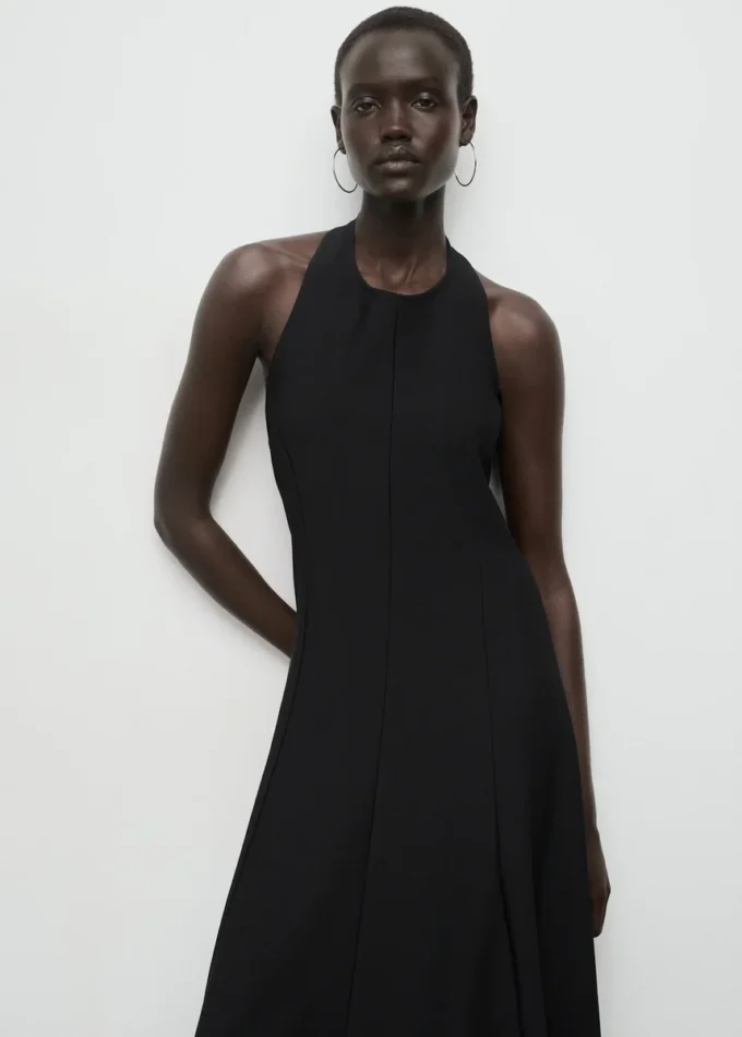Plisseekleid mit Neckholder Plisseekleid mit Neckholder