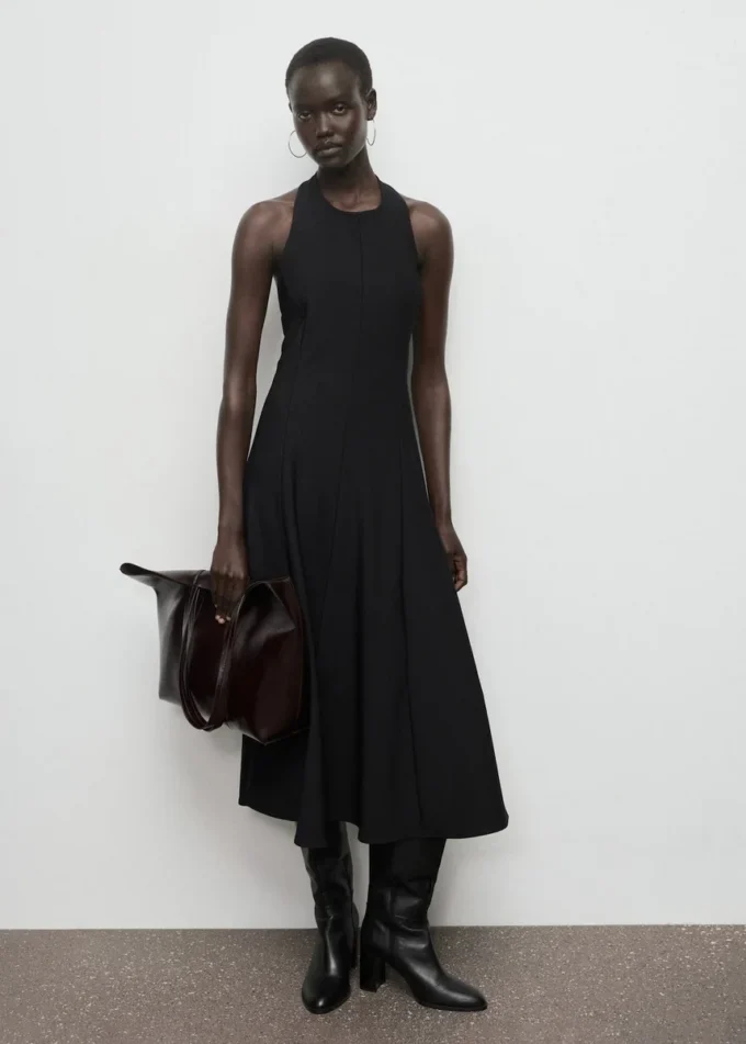 Plisseekleid mit Neckholder Plisseekleid mit Neckholder