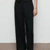 Plissierte Hose mit weitem Bein