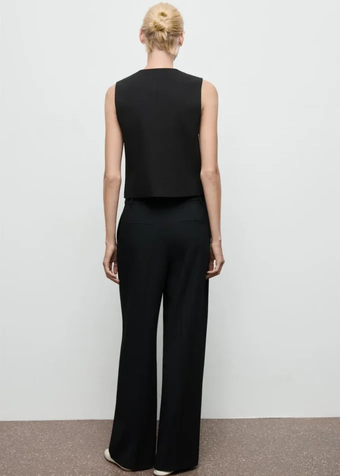 Plissierte Hose mit weitem Bein