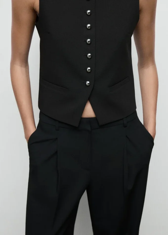 Plissierte Hose mit weitem Bein
