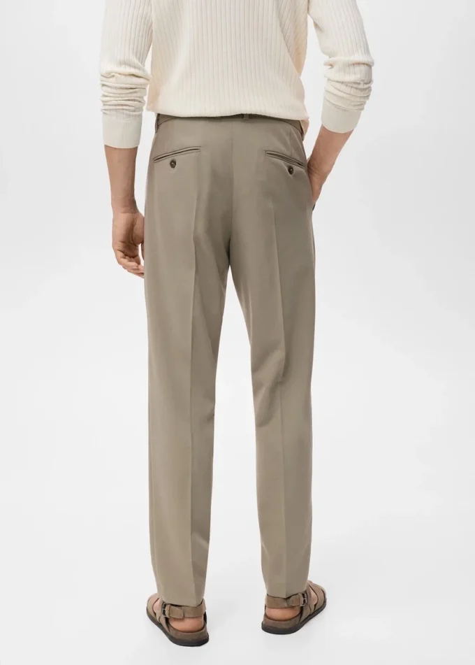Plissierte Slim-Fit-Hose