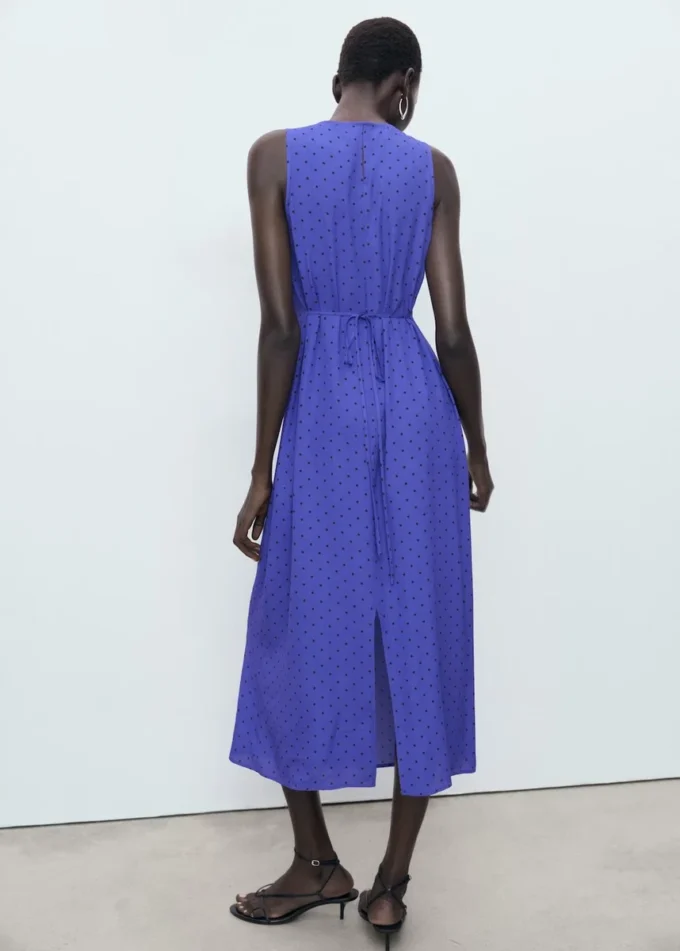 Polka-Dot-Kleid mit Schleife Polka-Dot-Kleid mit Schleife