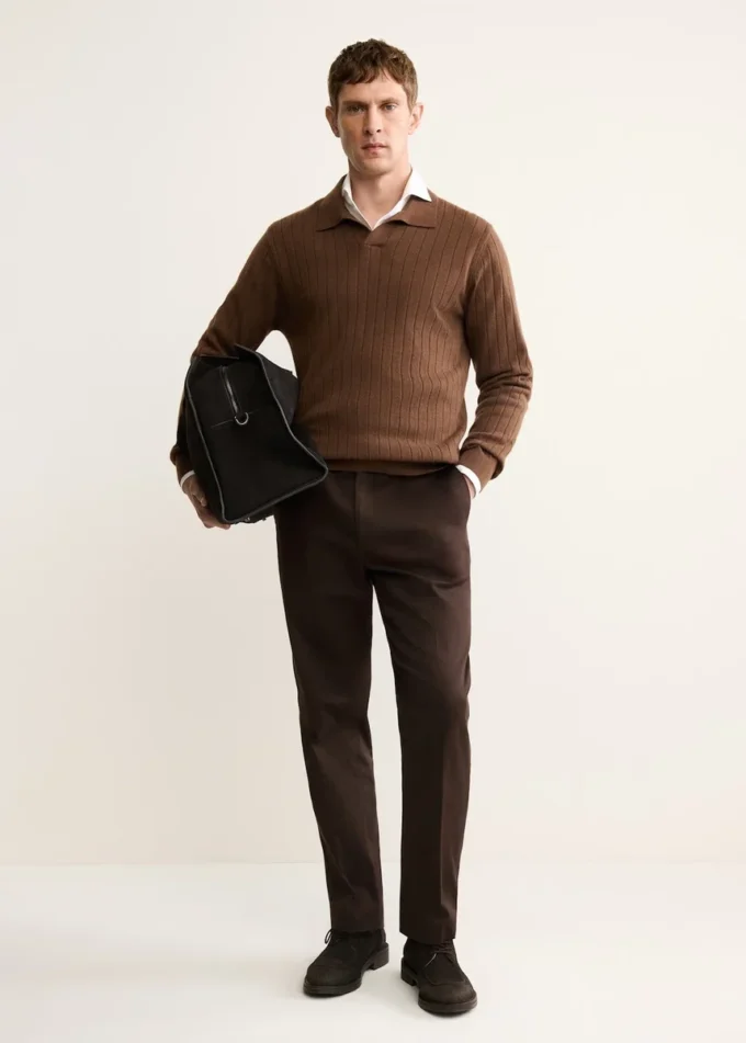 Polo-Pullover aus 100 % Kaschmir Polo-Pullover aus 100 % Kaschmir