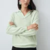 Polo-Pullover aus 100 % Wolle Polo-Pullover aus 100 % Wolle
