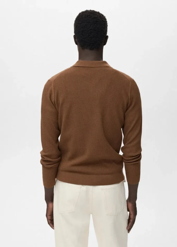 Polo-Pullover aus Baumwollmischung mit Rippstrick Polo-Pullover aus Baumwollmischung mit Rippstrick