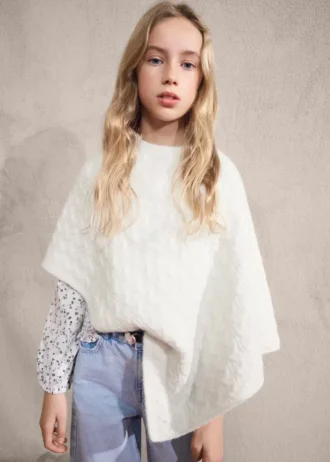 Poncho mit Zopfmuster