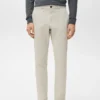 Prato kurze, konisch geschnittene Chino-Hose