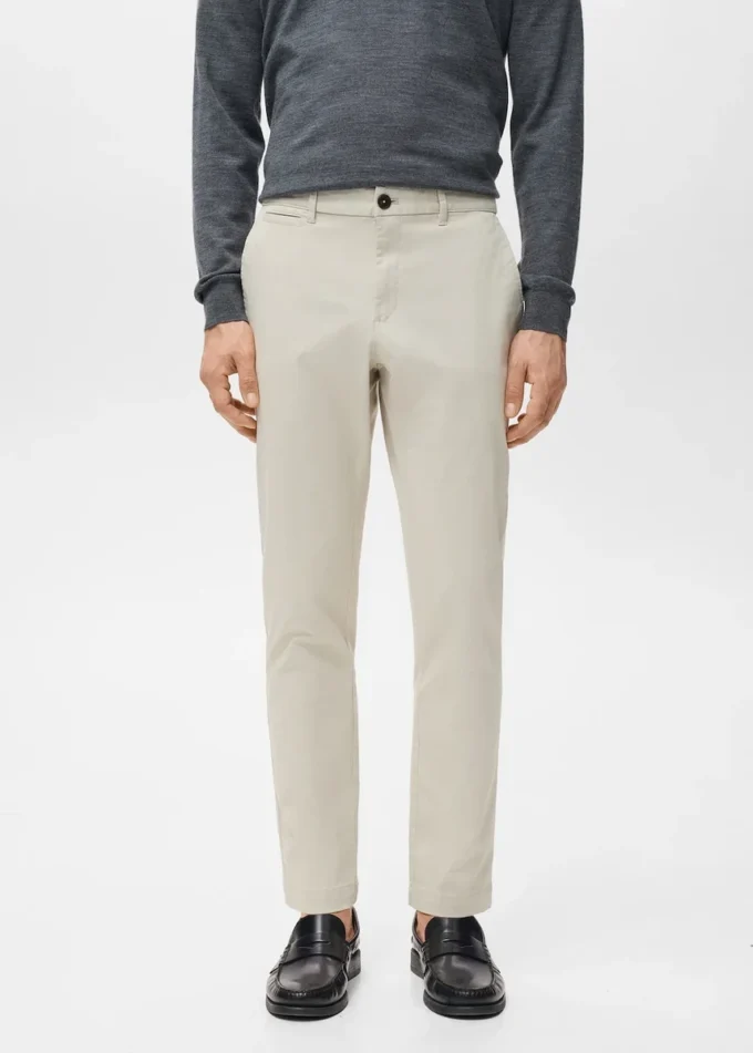 Prato kurze, konisch geschnittene Chino-Hose