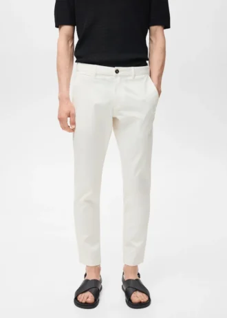 Prato kurze, konisch geschnittene Chino-Hose
