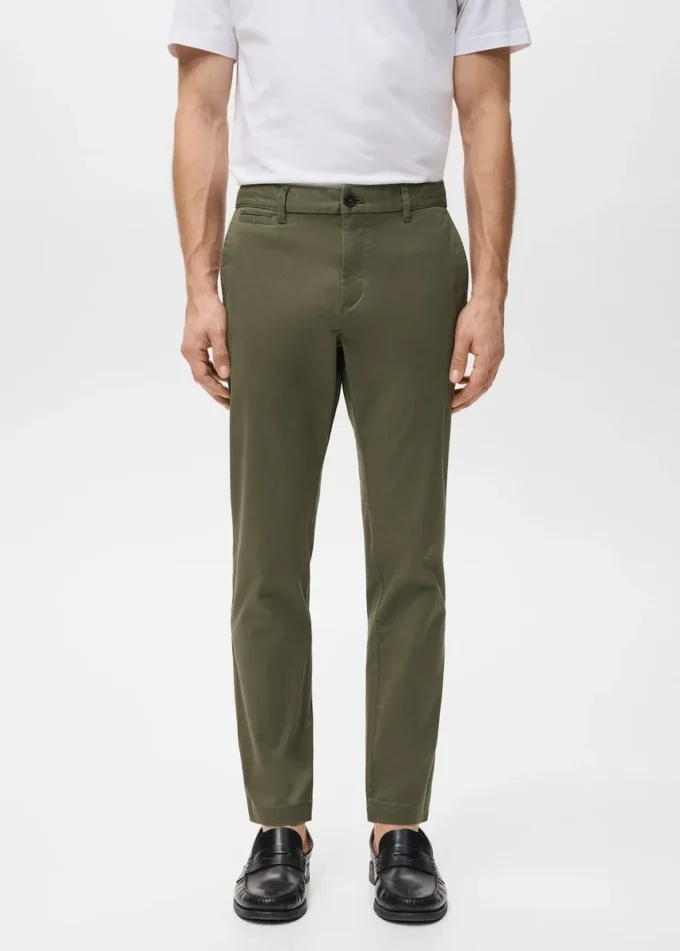 Prato kurze, konisch geschnittene Chino-Hose