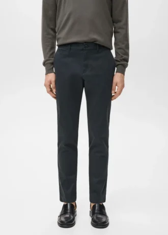 Prato kurze, konisch geschnittene Chino-Hose