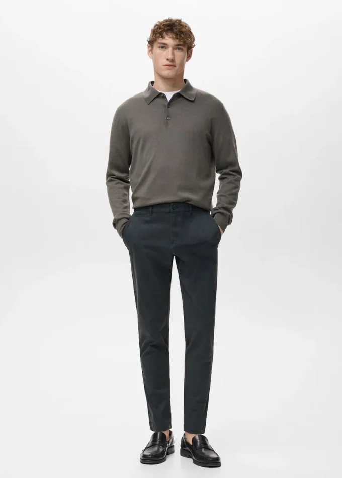 Prato kurze, konisch geschnittene Chino-Hose