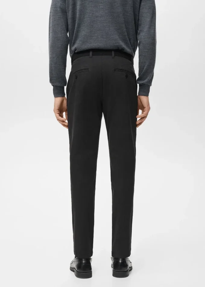 Prato kurze, konisch geschnittene Chino-Hose Prato kurze, konisch geschnittene Chino-Hose