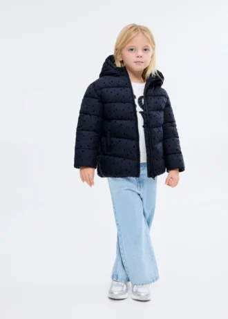 Pufferjacke mit Sternen