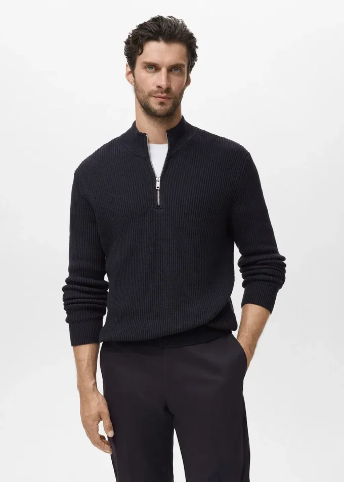 Pullover aus 100 % Baumwolle mit Perkins-Ausschnitt Pullover aus 100 % Baumwolle mit Perkins-Ausschnitt