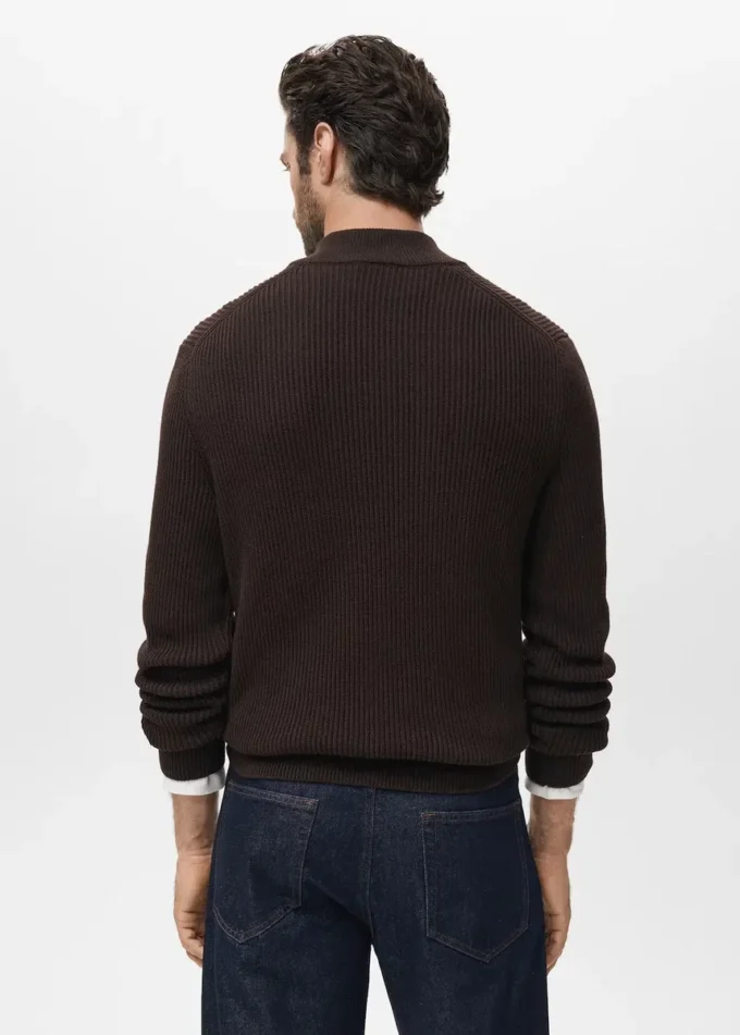 Pullover aus 100 % Baumwolle mit Perkins-Ausschnitt Pullover aus 100 % Baumwolle mit Perkins-Ausschnitt