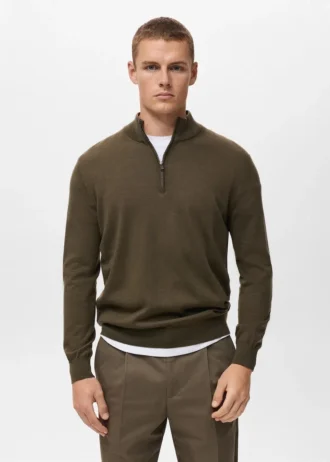 Pullover aus 100 % Merinowolle mit Perkins-Kragen Pullover aus 100 % Merinowolle mit Perkins-Kragen
