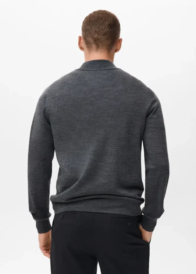 Pullover aus 100 % Merinowolle mit Perkins-Kragen