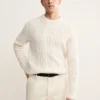 Pullover aus 100 % Wolle mit Zopfmuster Pullover aus 100 % Wolle mit Zopfmuster