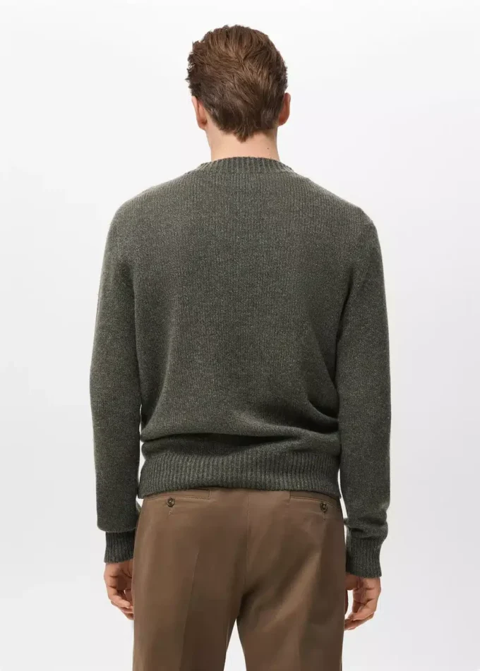 Pullover aus Wollmischung mit geripptem Kragen