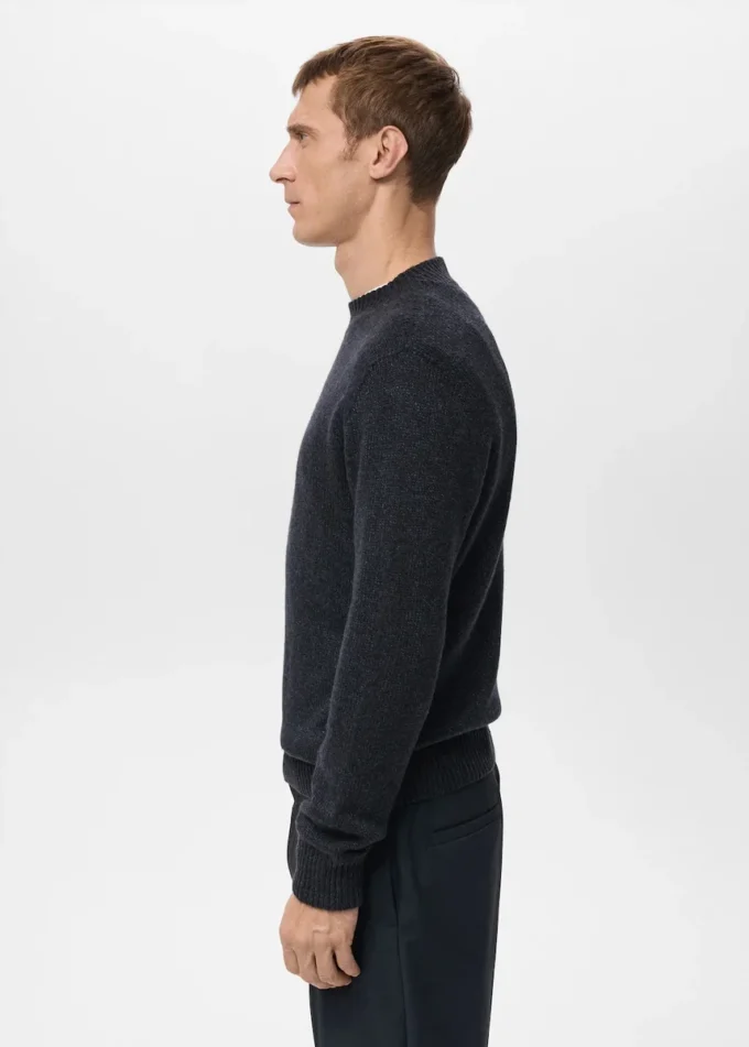 Pullover aus Wollmischung mit geripptem Kragen