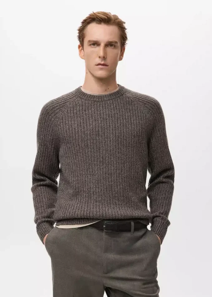 Pullover aus Wollmischung mit Rippstrick
