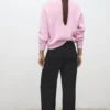 Pullover mit hohem Kragen Pullover mit hohem Kragen