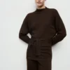 Pullover mit Knotendetail Pullover mit Knotendetail