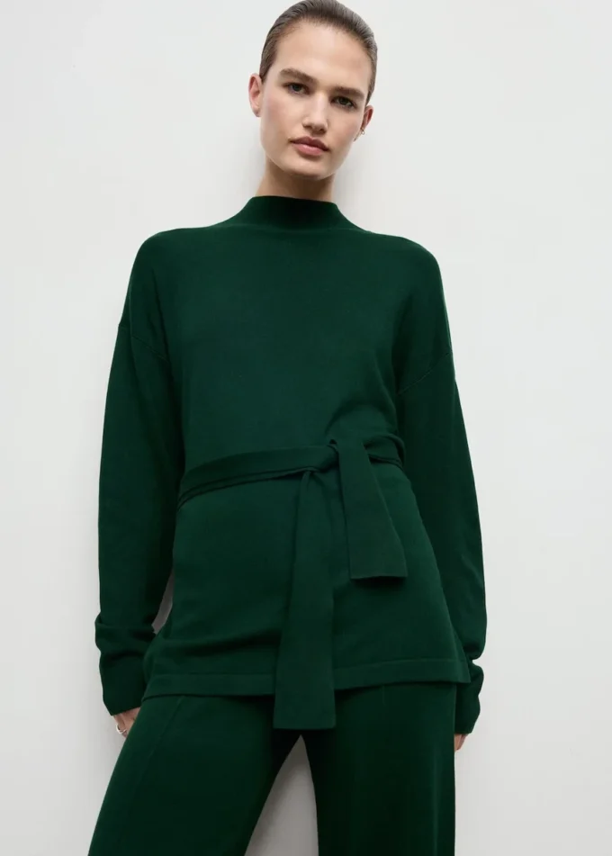 Pullover mit Knotendetail Pullover mit Knotendetail