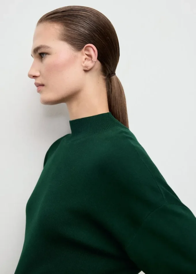 Pullover mit Knotendetail Pullover mit Knotendetail