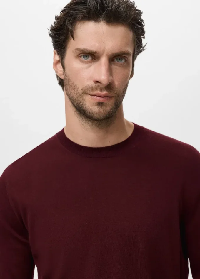 Pullover mit Rundhalsausschnitt aus 100 % Merinowolle