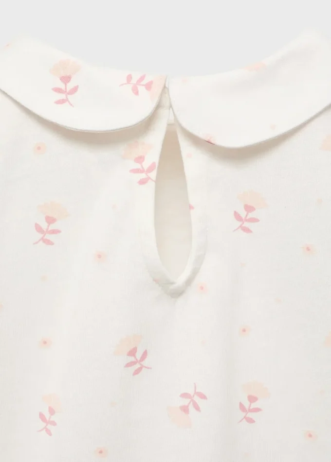 Pyjama mit Baby-Kragen und Print Pyjama mit Baby-Kragen und Print