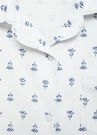 Pyjama mit Blumenmuster
