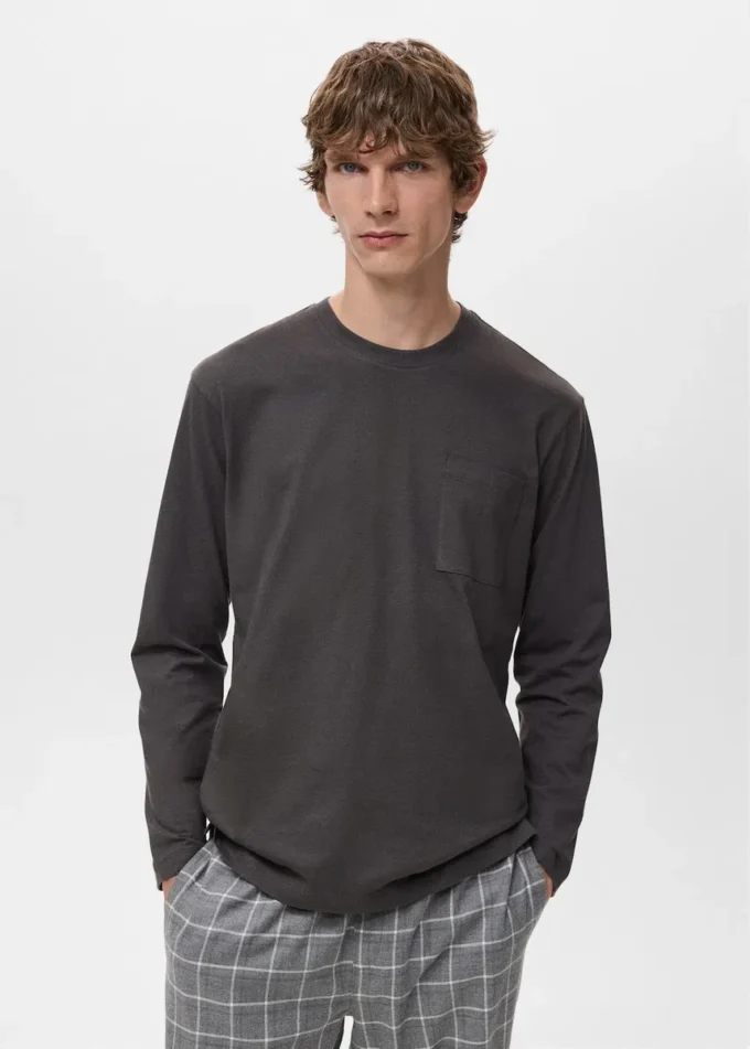 Pyjama-Set aus karierter Baumwolle Pyjama-Set aus karierter Baumwolle