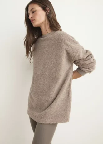 Pyjama-Sweatshirt aus Lammfell