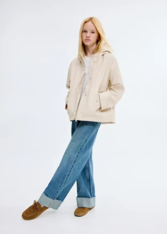 Regenjacke mit Kapuze