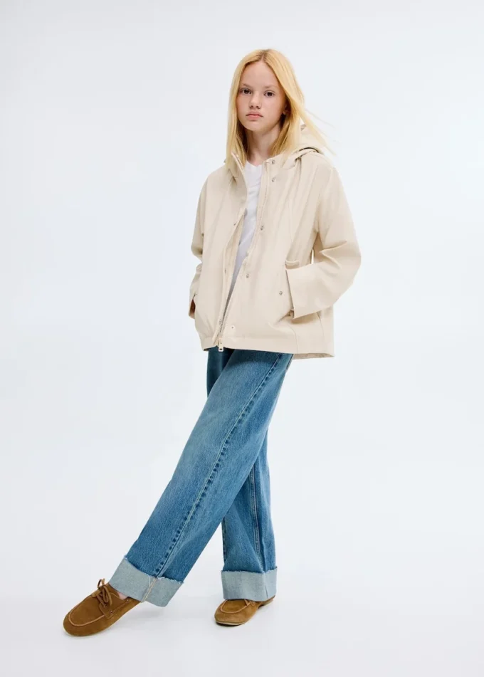 Regenjacke mit Kapuze